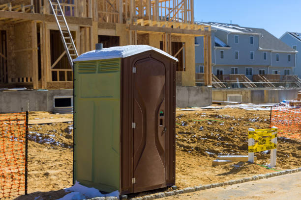 Professional porta potty rental in Hoisington, KS