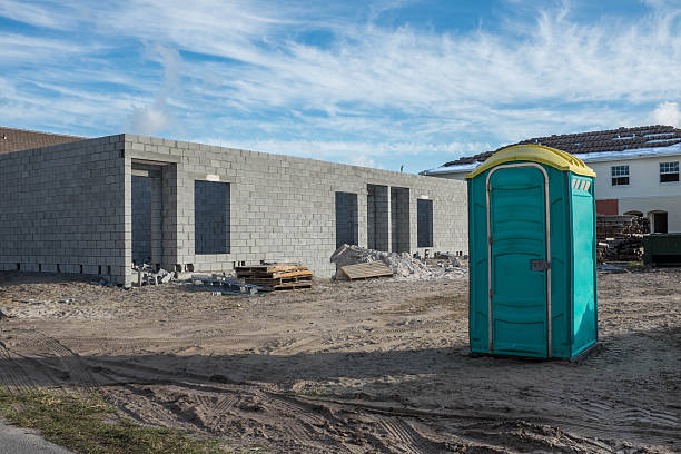 Best Best portable toilet rental  in Hoisington, KS